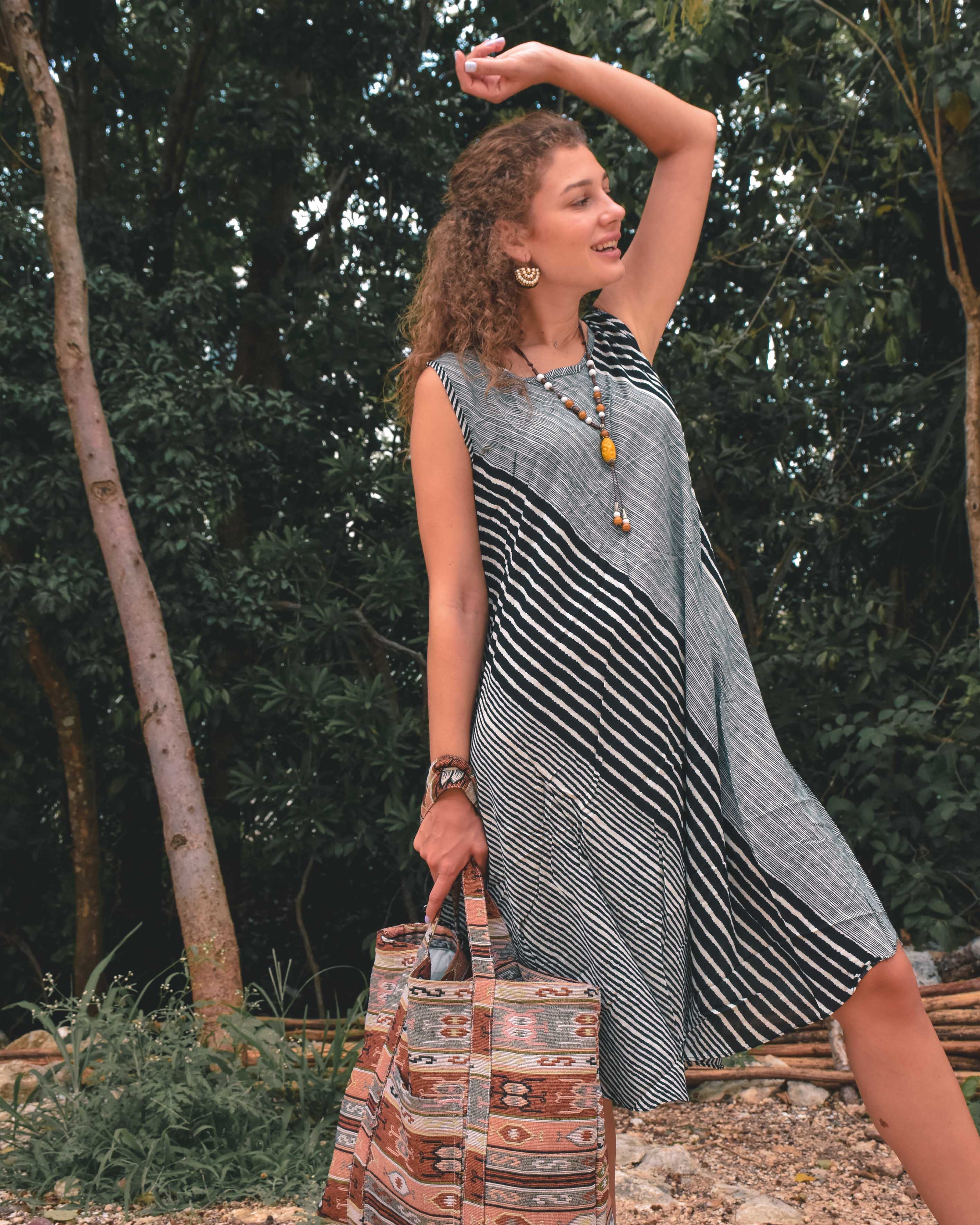 NOMADE NECKLACE Elepanta Necklaces - Buy Today Elephant Pants Jewelry And Bohemian Clothes Handmade In Thailand Help To Save The Elephants FairTrade And Vegan