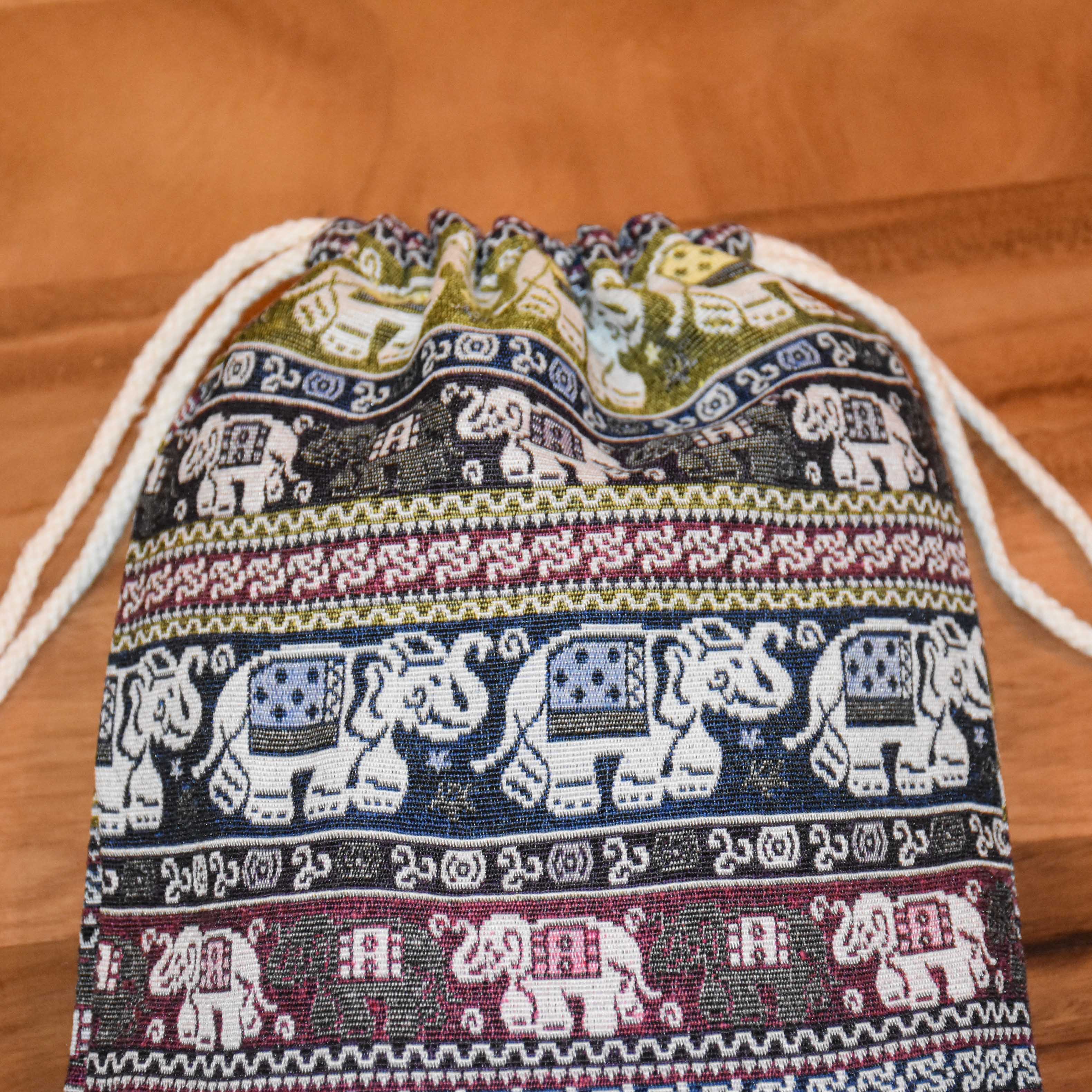 BENGALI TRAVEL BAG Elepanta Travel Bags - Buy Today Elephant Pants Jewelry And Bohemian Clothes Handmade In Thailand Help To Save The Elephants FairTrade And Vegan