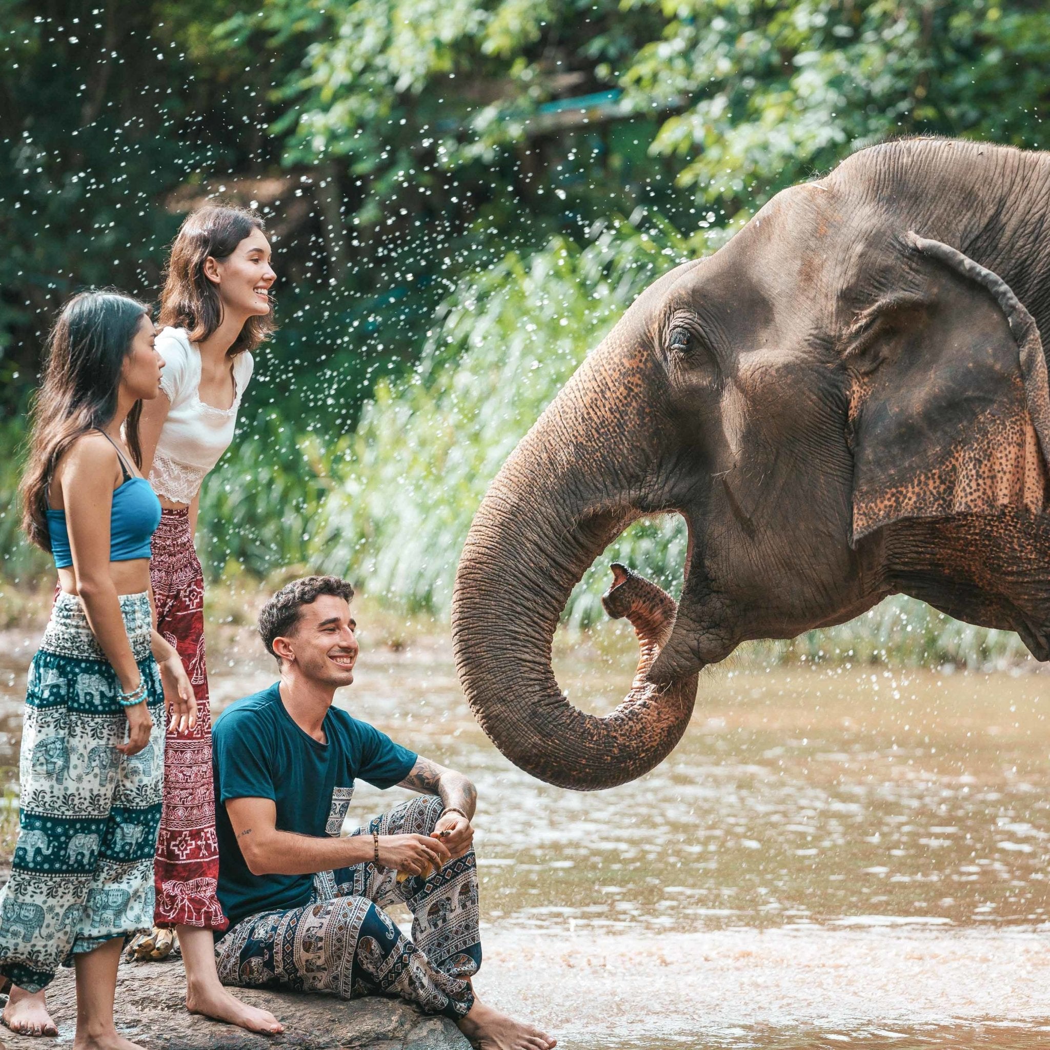 KRABI ELEPHANT T-SHIRT Elepanta T-Shirts - Buy Today Elephant Pants Jewelry And Bohemian Clothes Handmade In Thailand Help To Save The Elephants FairTrade And Vegan
